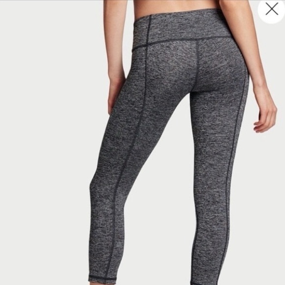 VS Knockout by VS tight leggings - Picture 4 of 5